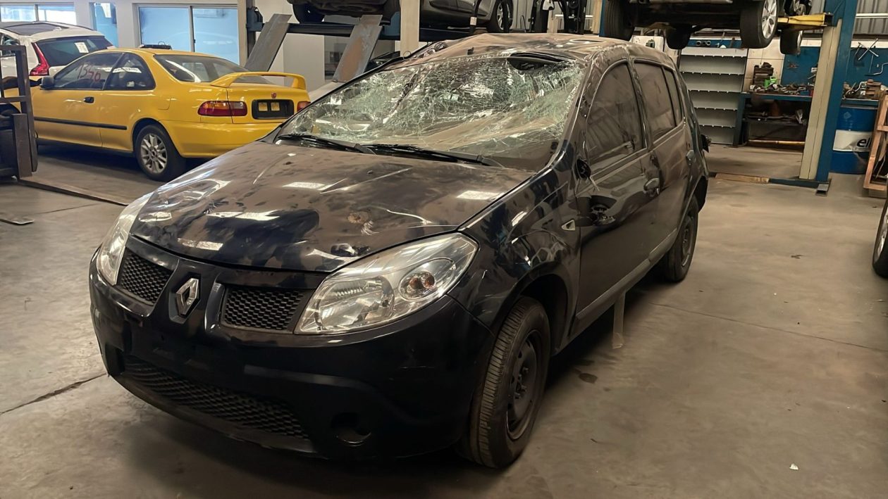 SC53 - RENAULT SANDERO 2011