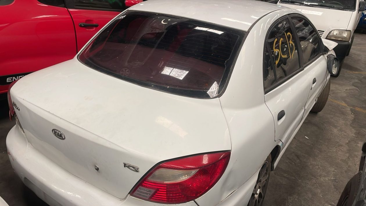 SC13 - KIA RIO - 2001 - Imagen 4