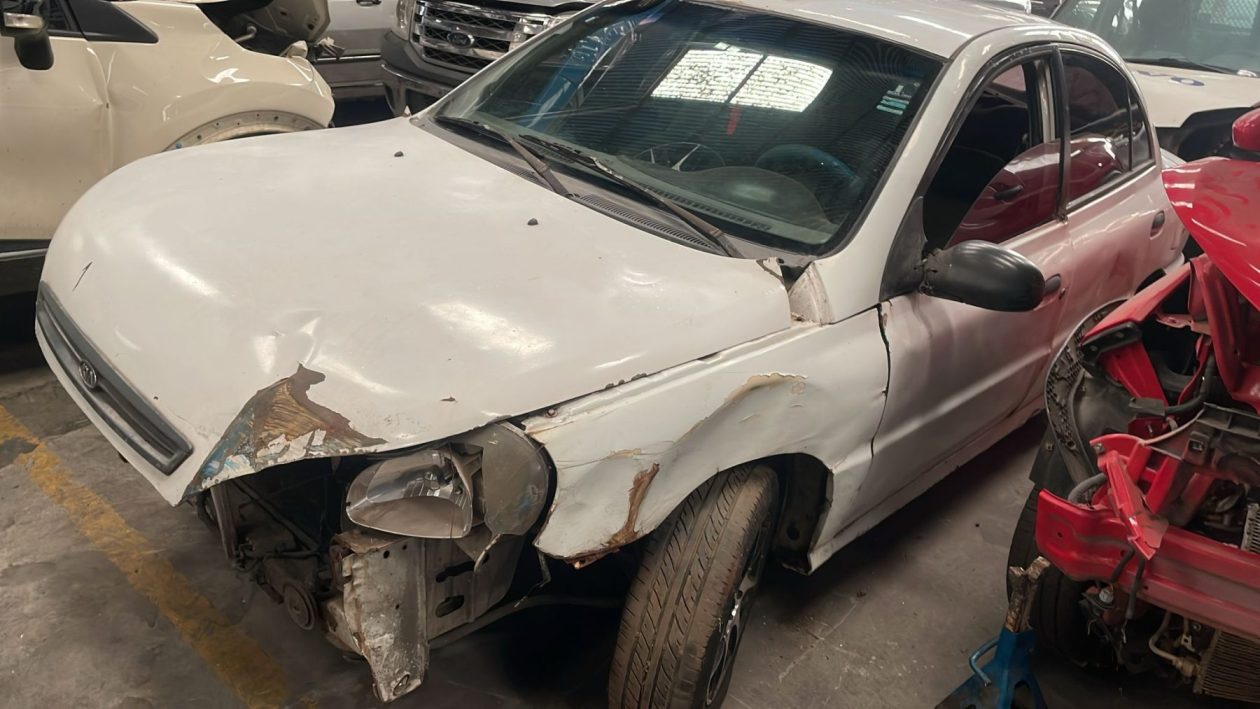 SC13 - KIA RIO - 2001 - Imagen 5