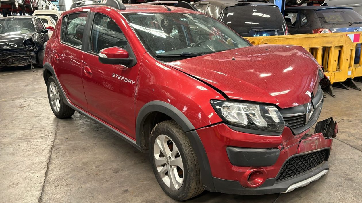 SC81 RENAULT STEPWAY 2017