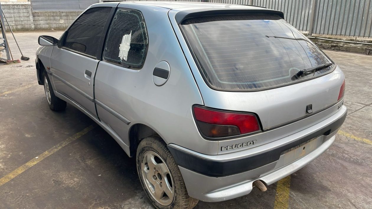 PEUGEOT 306 - 1998 - Imagen 7
