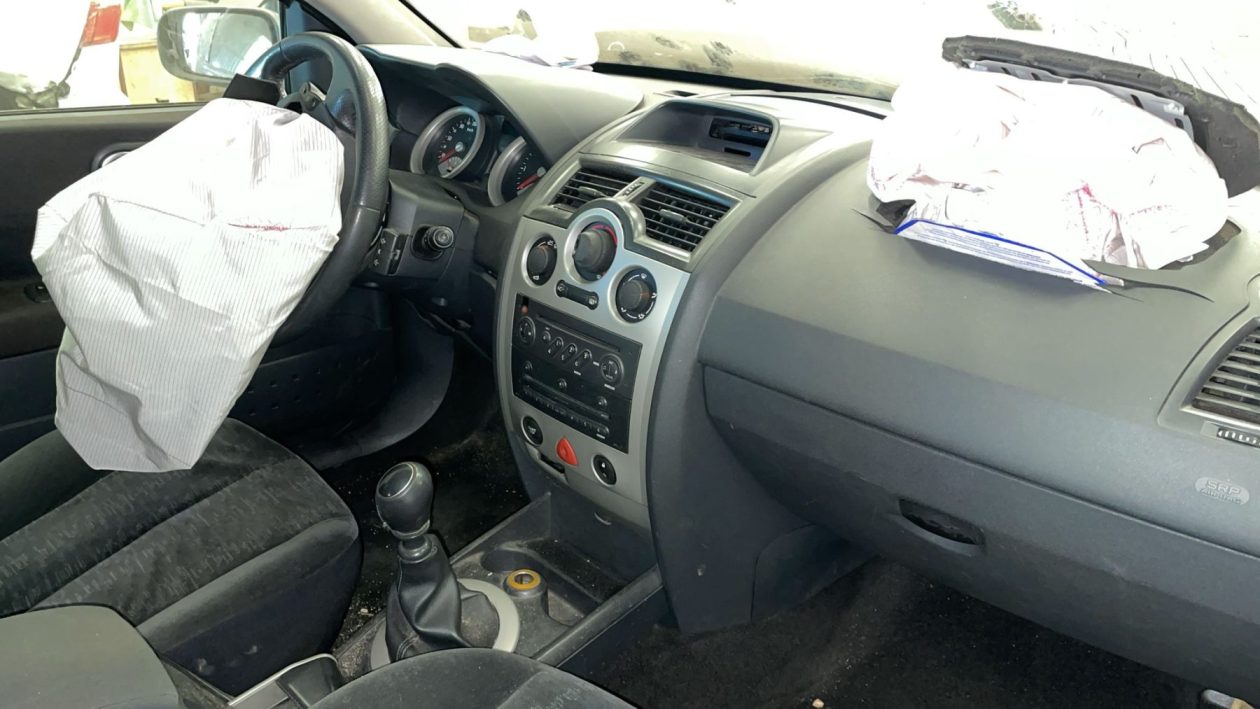 SC63 - RENAULT MEGANE - 2008 - Imagen 5