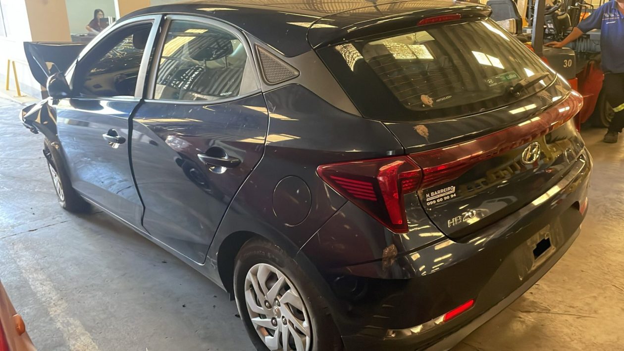HYUNDAI HB20 - 2024 - Imagen 2