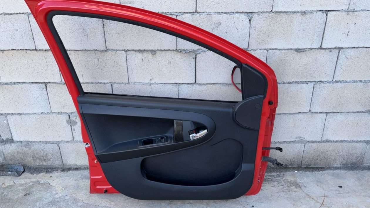 PUERTA DELANTERA IZQUIERDA GEELY LC - 2014 - Imagen 2
