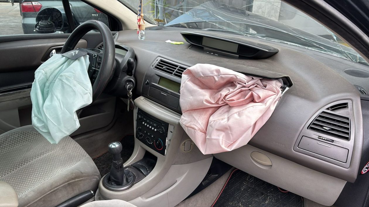 SC137 - CITROEN C4 - 2006 - Imagen 6