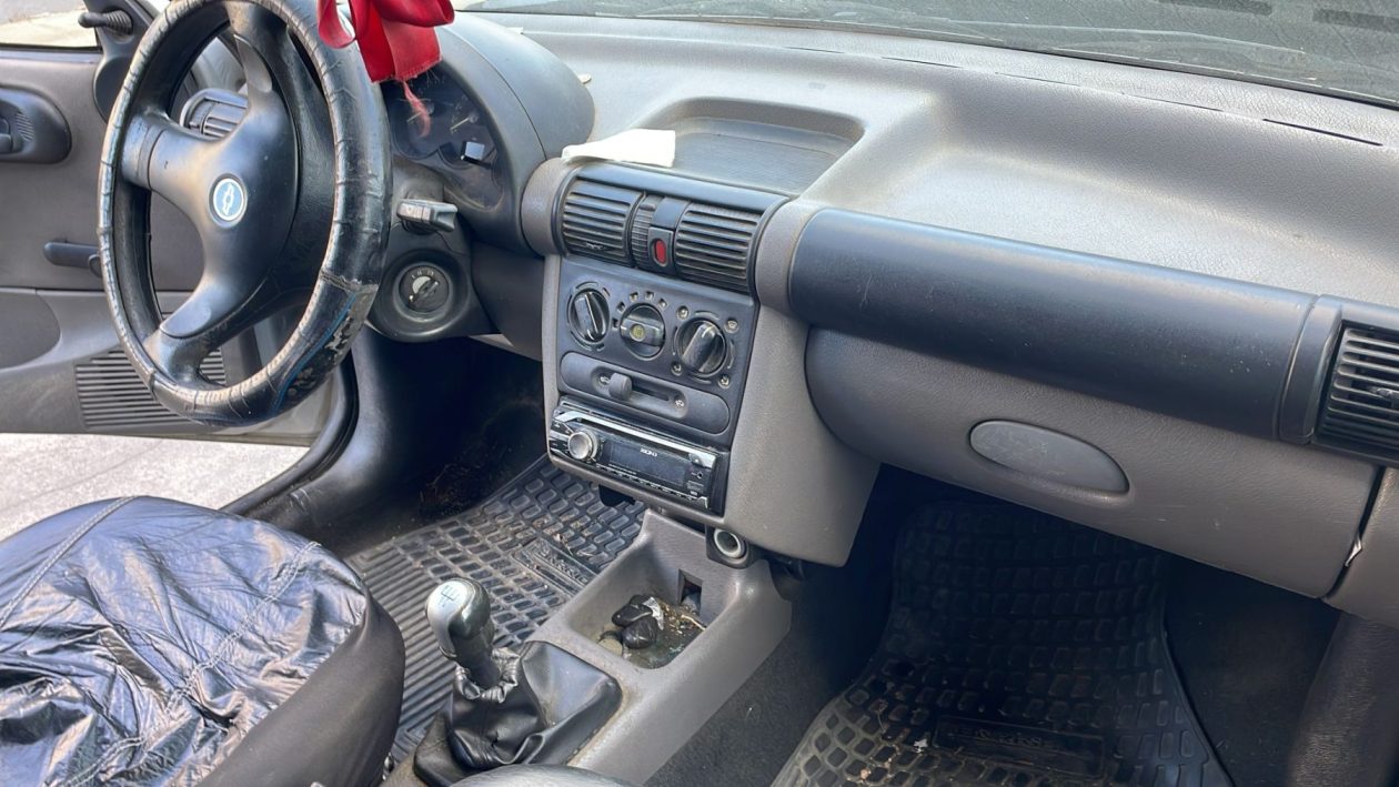 SC 70 - CHEVROLET CORSA  2009 - Imagen 4