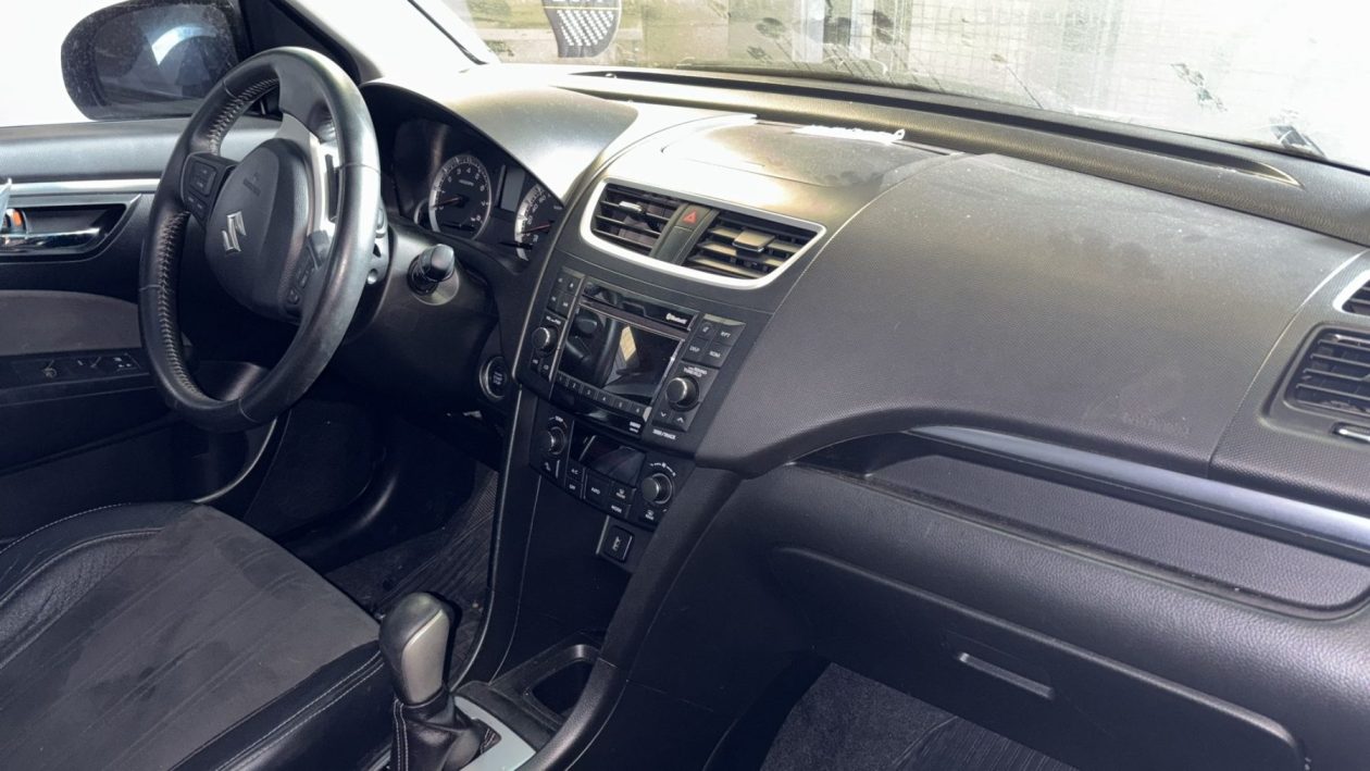 SC158 - SUZUKI SWIFT - 2016 - Imagen 5