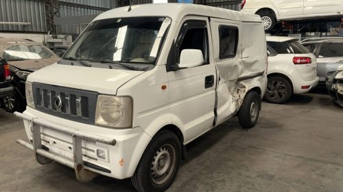 SC209 - DFSK V25 - 2014